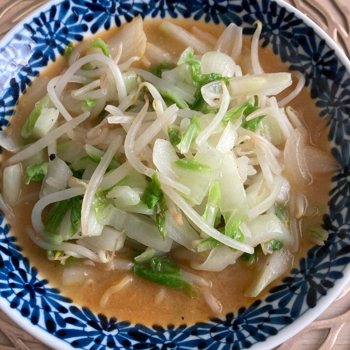 辛ラーメンをマイルドにアレンジ